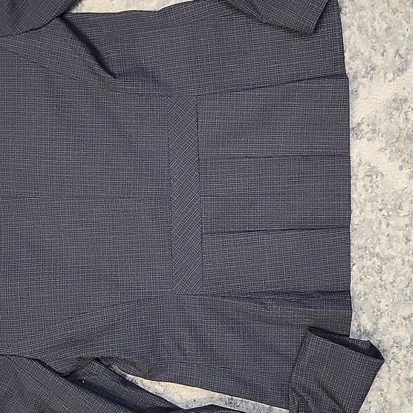 Halogen 4 button grey Plaid Blazer with back Peplum & faux pockets size … - Picture 7 of 12